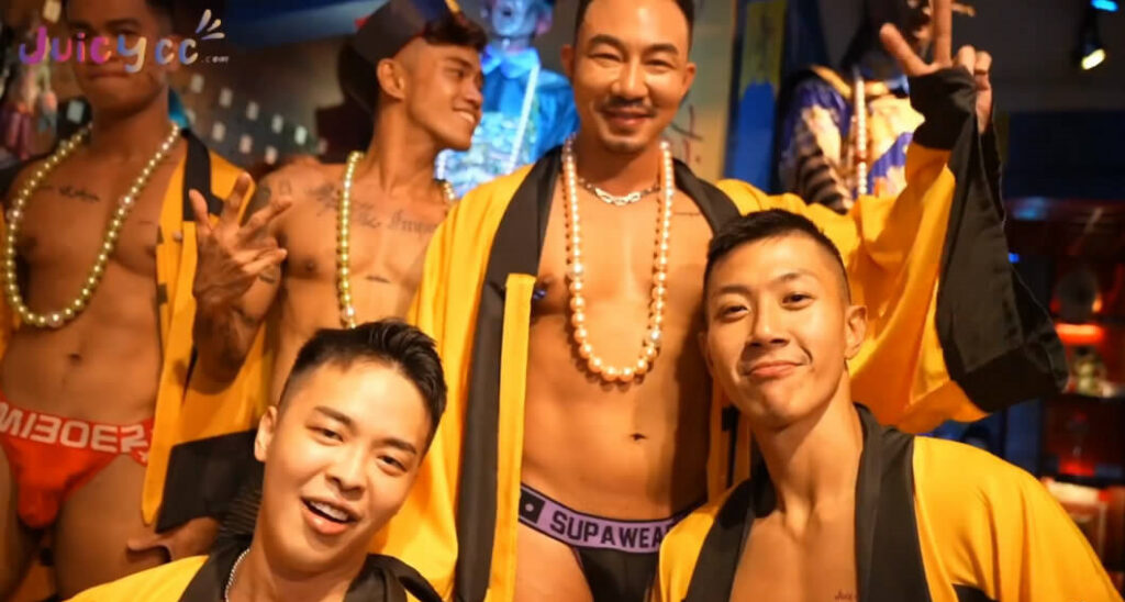 Juicycc – 男男多人 無套淫亂聚會