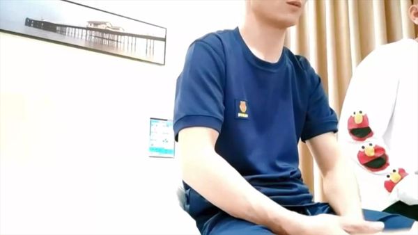 退役消防員遭肉壯奶爸持續強攻暴擊到射 全程激情對話